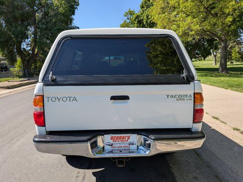 Used 2002 Toyota Tacoma 4x4 Xtracab V6 w/ SR5 Pkg w/ Chrome Pkg image 4