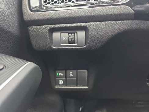 Used 2024 Honda Civic Touring image 40