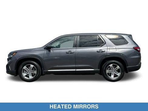 Certified 2025 Honda Pilot EX-L image 10
