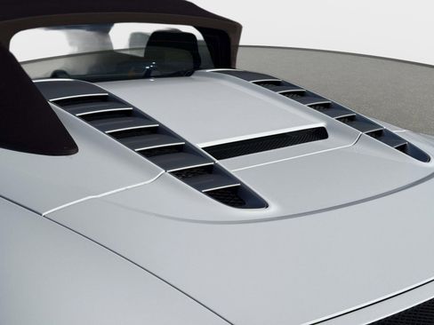 Used 2011 Audi R8 V8 image 28