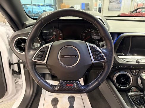 Used 2018 Chevrolet Camaro SS image 11