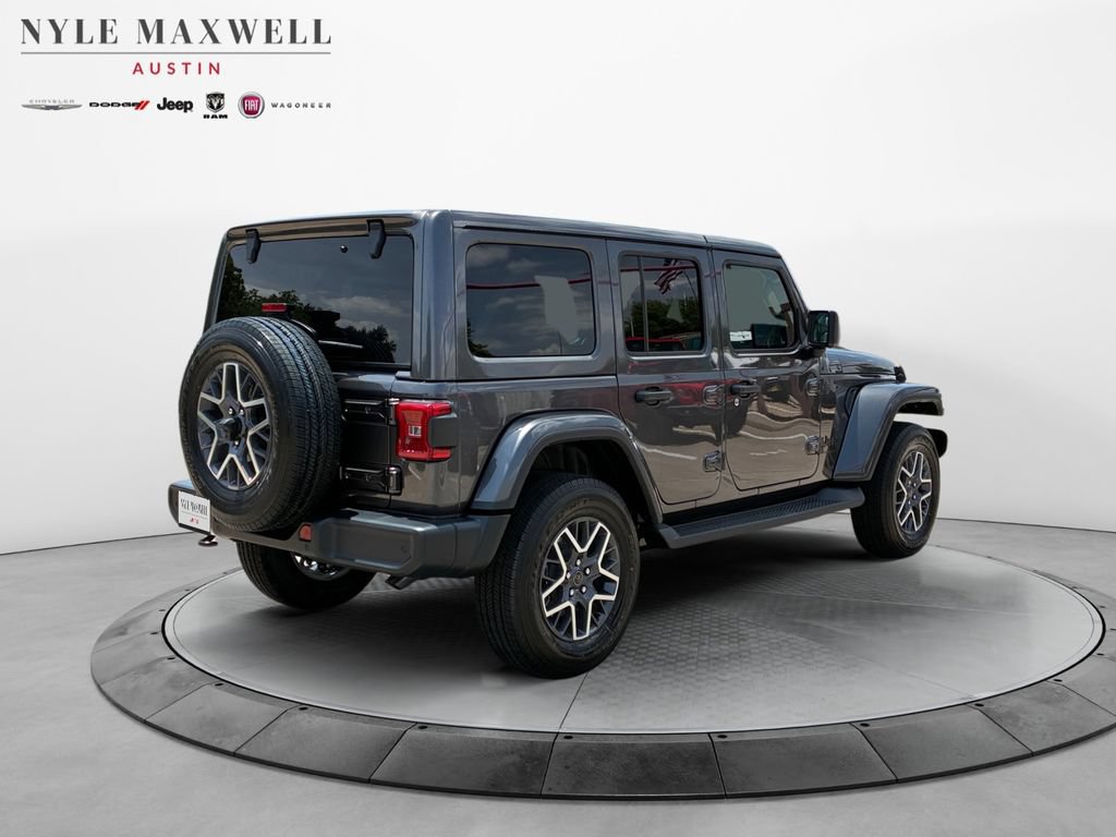 New 2026 Jeep Wrangler Unlimited Sahara AWD/4WD image 16