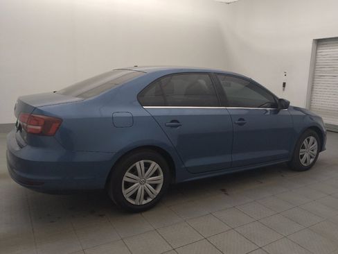 Used 2017 Volkswagen Jetta S image 10