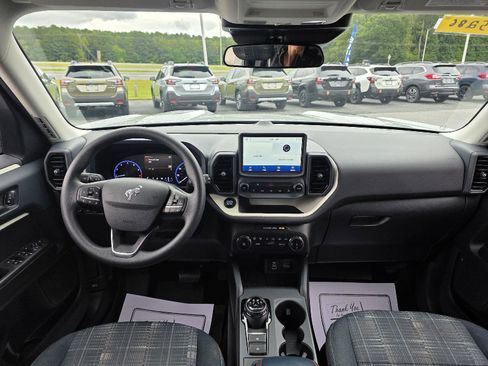 Used 2023 Ford Bronco Sport Heritage image 13