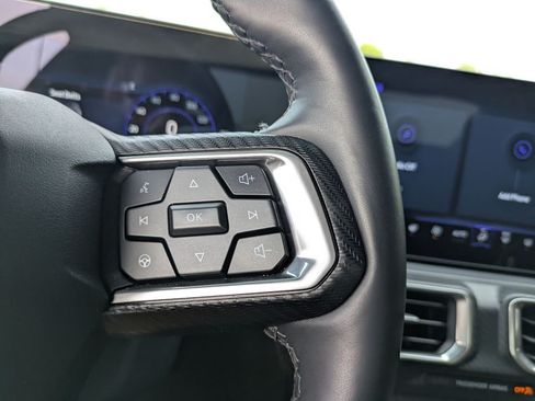 Used 2025 Ford Mustang GT Premium RWD image 26