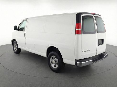 Used 2025 Chevrolet Express 3500 LT w/ LT Preferred Equipment Group image 6