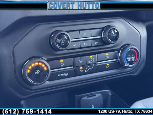 New 2025 Ford Bronco 4-Door image 28