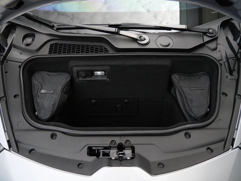 Used 2023 Lamborghini Huracan EVO image 21