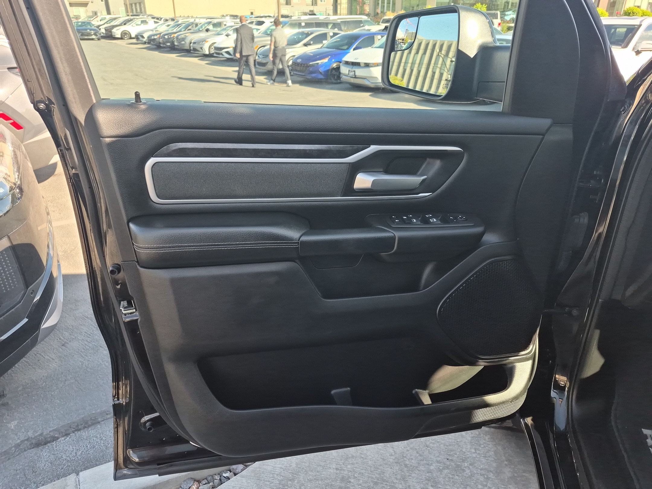 Used 2023 RAM 1500 Big Horn AWD/4WD image 14