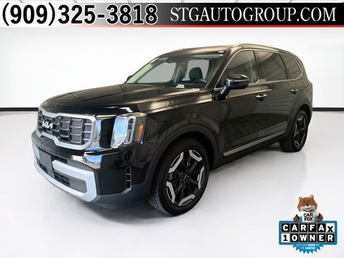 Used 2025 Kia Telluride S AWD/4WD image 1