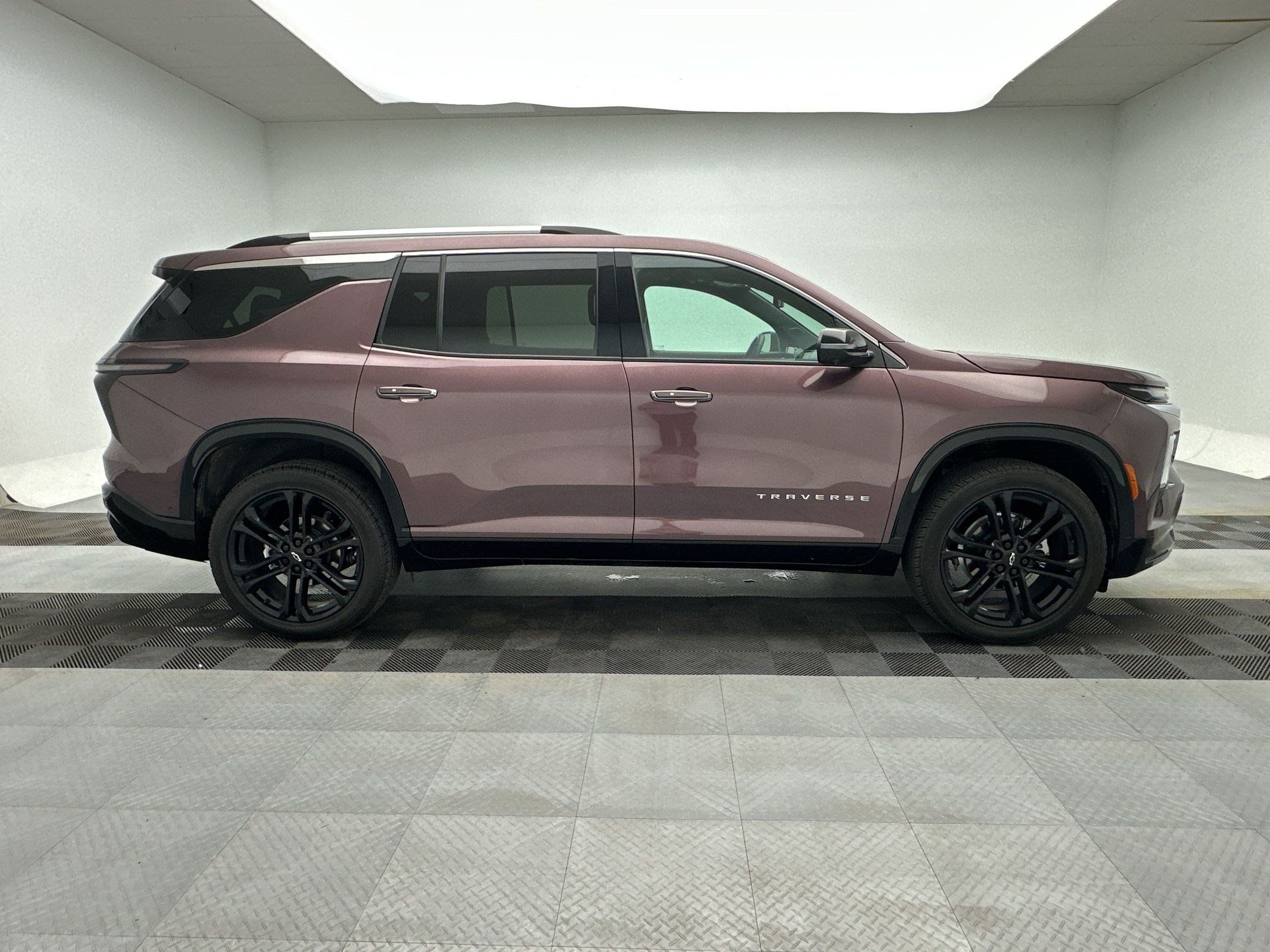Certified 2026 Chevrolet Traverse High Country AWD/4WD image 8