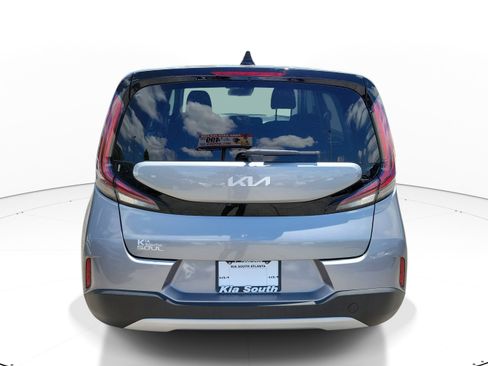 Certified 2025 Kia Soul LX FWD image 5