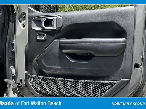 Used 2021 Jeep Wrangler Sport AWD/4WD image 24