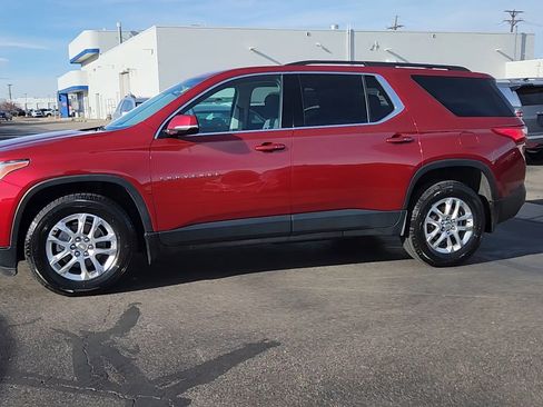 Used 2020 Chevrolet Traverse LT w/ LPO, Floor Liner Package image 2