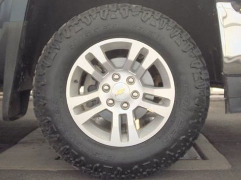 Used 2019 Chevrolet Silverado 1500 LT w/ All Star Edition image 20