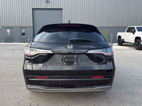 Used 2023 Honda HR-V EX-L image 4