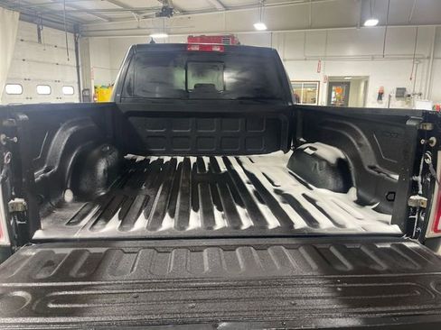 Used 2014 RAM 1500 Laramie w/ Convenience Group AWD/4WD image 24