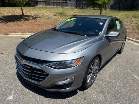 Used 2024 Chevrolet Malibu LT FWD image 3