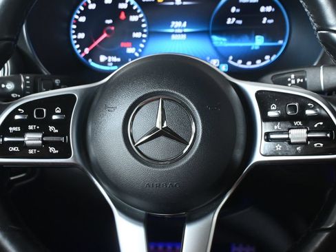 Certified 2022 Mercedes-Benz GLC 300 4MATIC image 19
