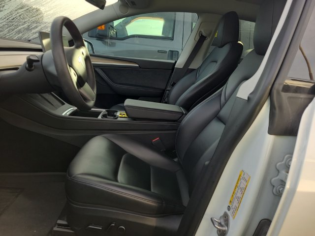 Used 2023 Tesla Model Y Long Range AWD/4WD image 3