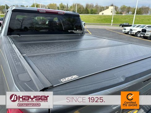 Used 2021 Chevrolet Silverado 1500 RST w/ Z71 Off-Road Package AWD/4WD image 8