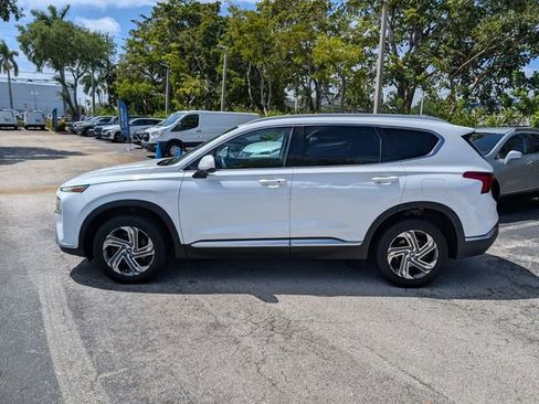 Used 2021 Hyundai Santa Fe SEL FWD image 4