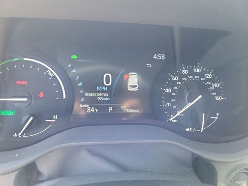 Used 2025 Toyota Sienna XLE FWD image 8