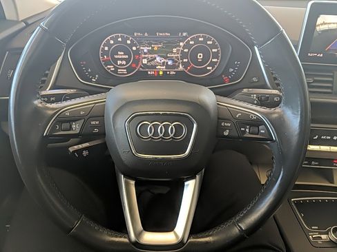 Used 2018 Audi Q5 2.0T Premium Plus w/ Premium Plus Package image 19