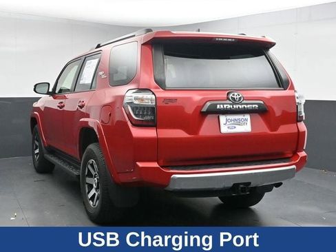 Used 2024 Toyota 4Runner TRD Off-Road Premium AWD/4WD image 8