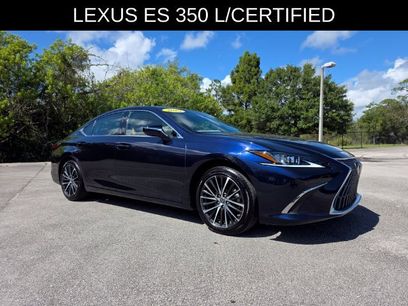 Used 2025 Lexus ES 350 w/ Premium Package