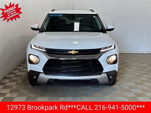 Certified 2023 Chevrolet TrailBlazer LT w/ Convenience Package AWD/4WD image 2