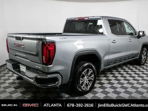 Used 2025 GMC Sierra 1500 SLT AWD/4WD image 27