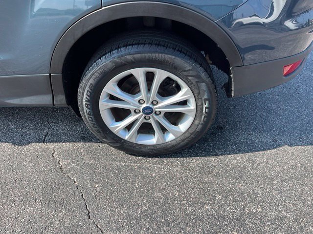 Used 2019 Ford Escape SE FWD image 37