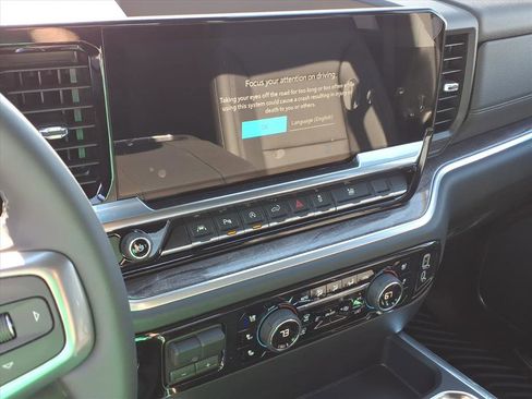 New 2026 Chevrolet Silverado 1500 LTZ AWD/4WD image 17