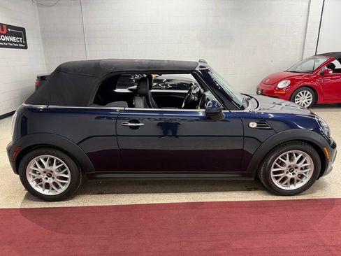 Used 2012 MINI Cooper Convertible image 56