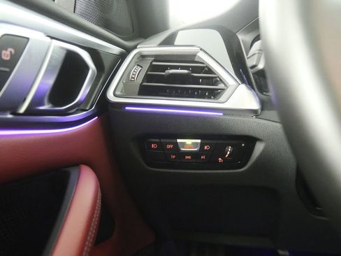 Certified 2022 BMW 430i Coupe w/ M Sport Package image 17