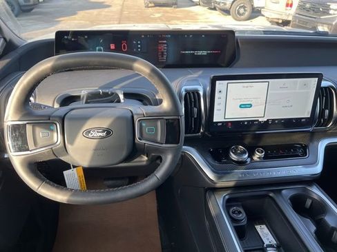 New 2026 Ford Expedition Platinum w/ Stealth Appearance Package image 13