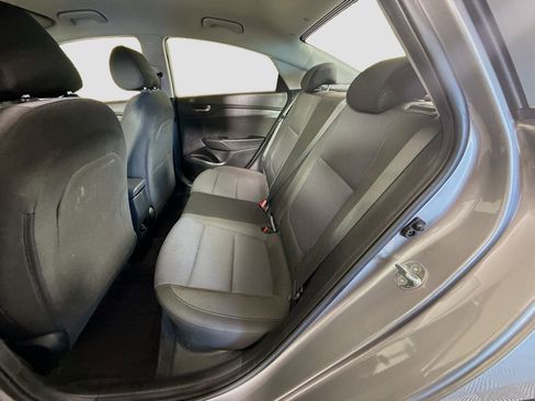 Used 2022 Hyundai Accent SEL image 24