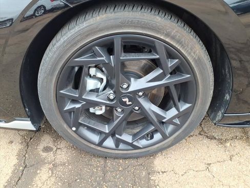Used 2025 Hyundai Elantra N Line image 9