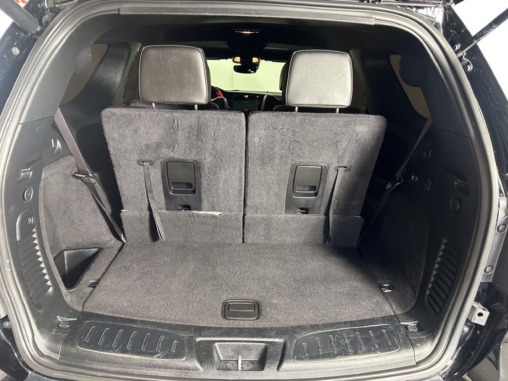 Used 2022 Dodge Durango R/T AWD/4WD image 6