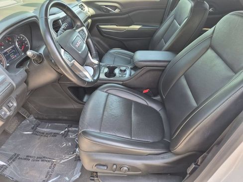 Used 2023 GMC Acadia SLT AWD/4WD image 13