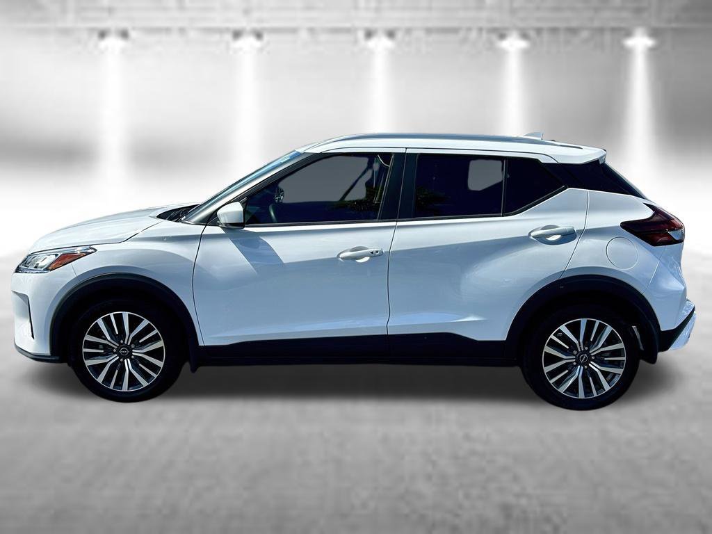 Certified 2024 Nissan Kicks SV FWD image 10