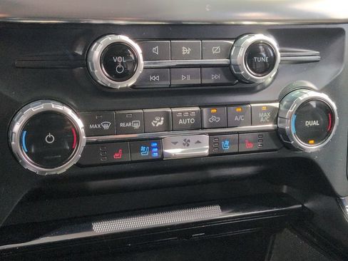 Used 2022 Ford F150 Lariat w/ Equipment Group 501A Mid AWD/4WD image 32
