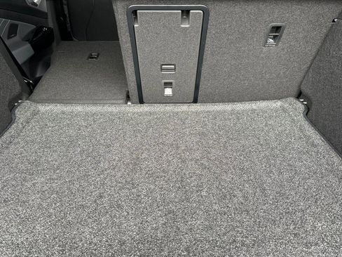 New 2026 Volkswagen ID.4 Pro S Plus image 14