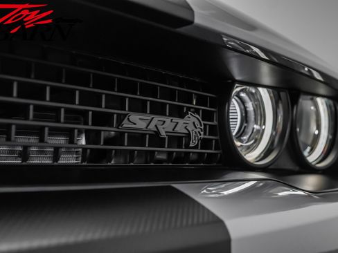 Used 2023 Dodge Challenger SRT Hellcat image 9