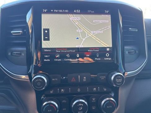 Used 2019 RAM 2500 Laramie image 30