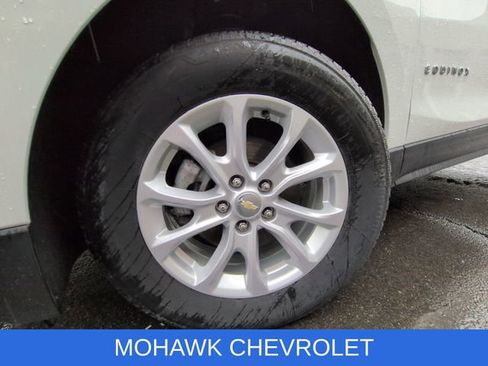 Used 2021 Chevrolet Equinox LS AWD/4WD image 33