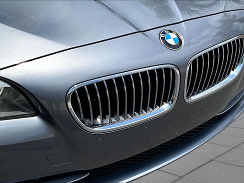 Used 2011 BMW 535i Sedan RWD image 29