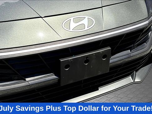 Used 2025 Hyundai Elantra Sport FWD image 43