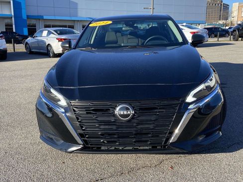 Used 2024 Nissan Altima 2.5 SV image 22